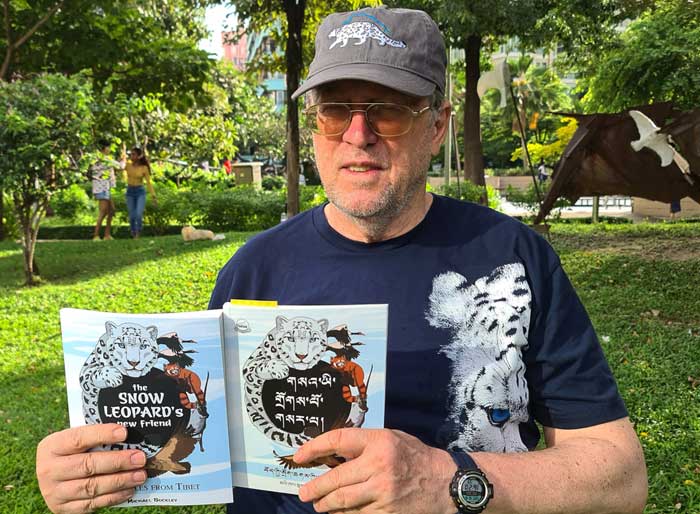 Michael Buckley with new book in two languages